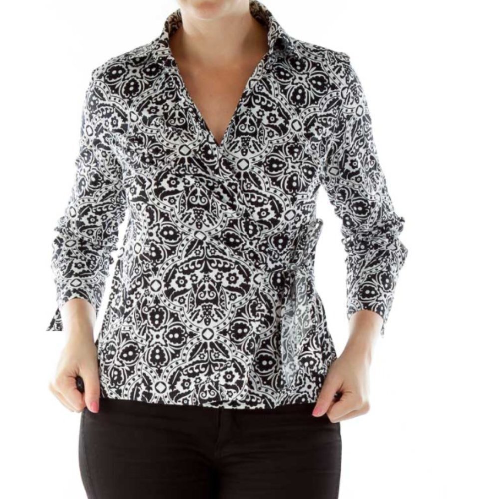 Ann Taylor Black White Floral Print Shirt